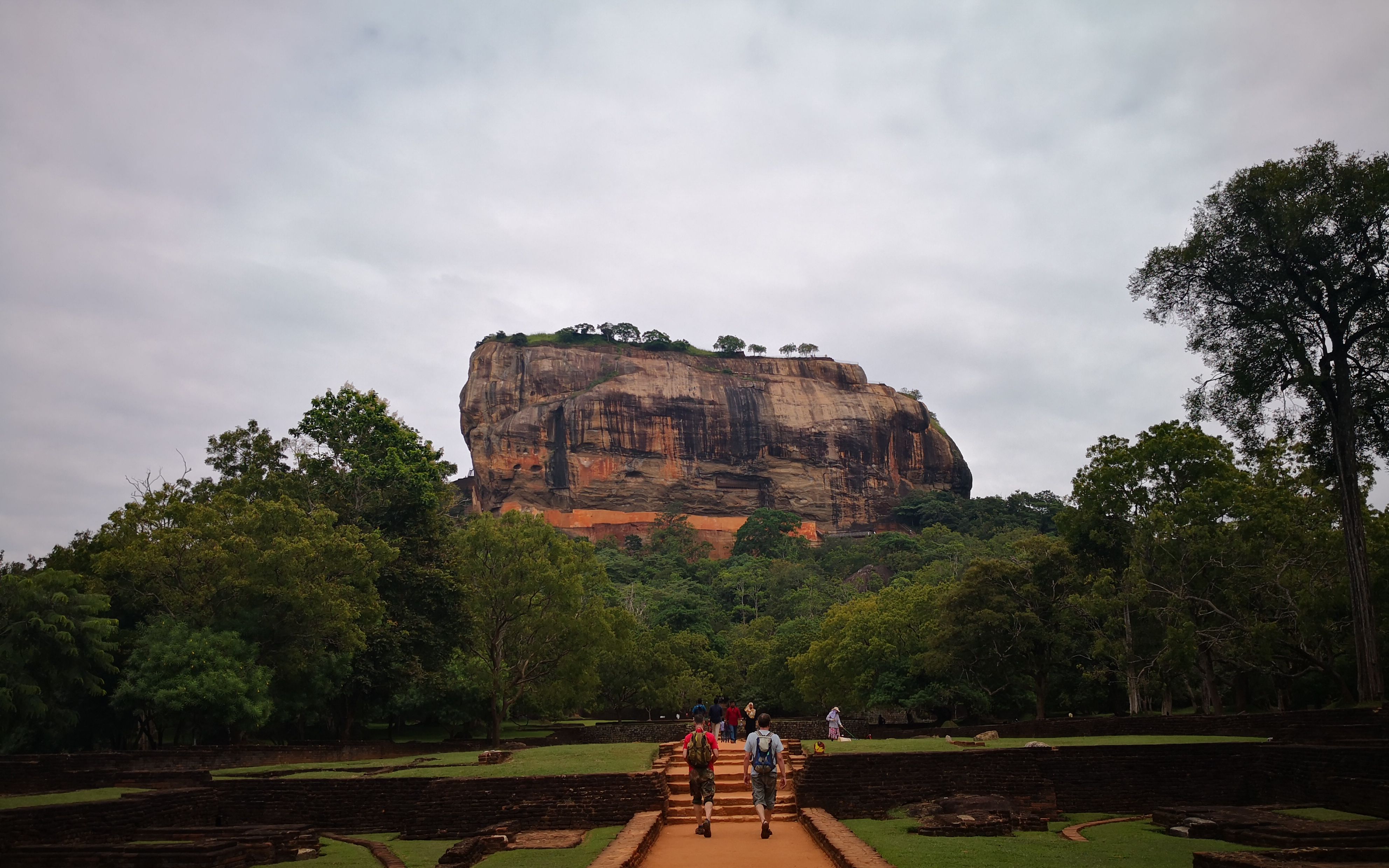 sri lanka---keep holding hands at the end of the world