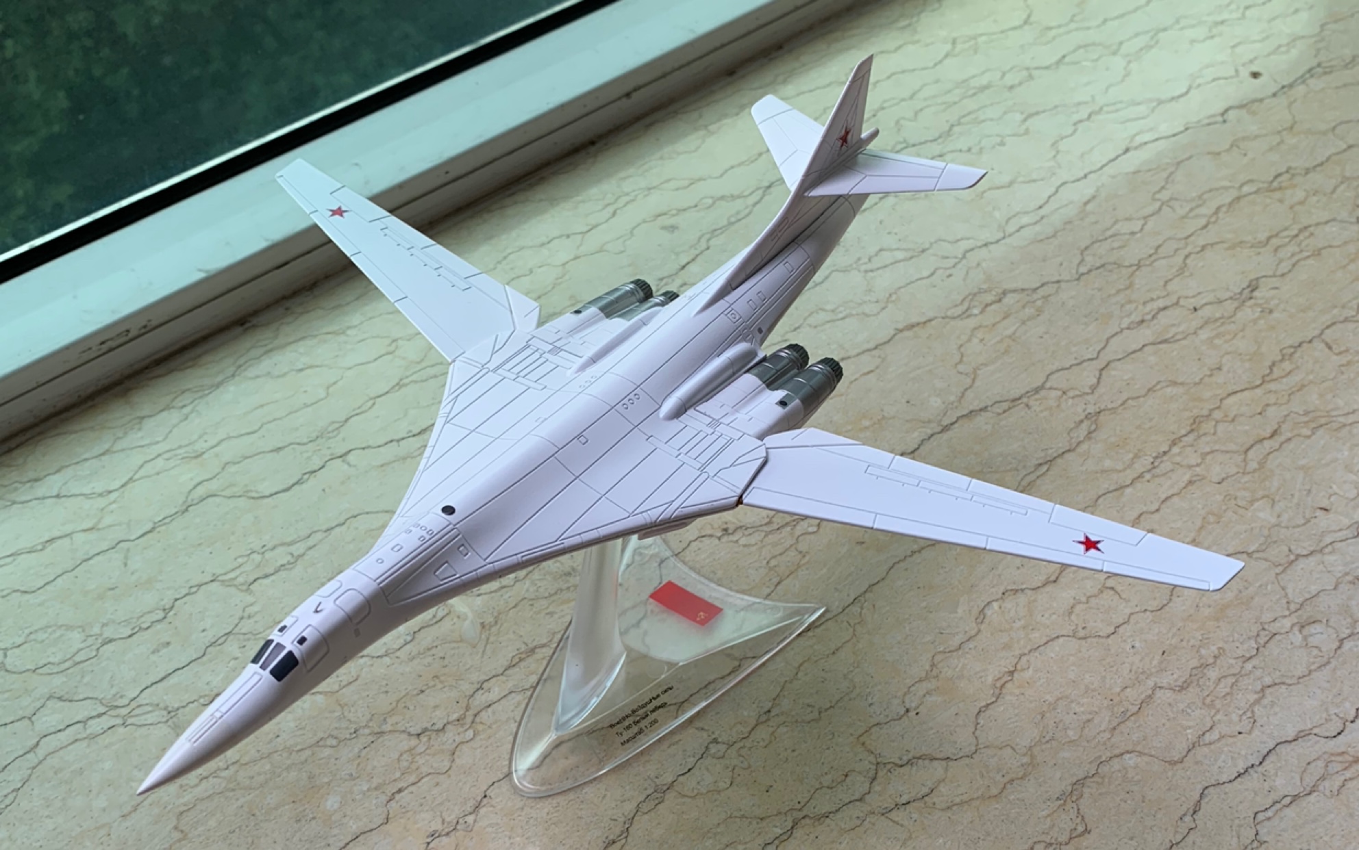 某宝200多的图160白天鹅合金模型能买吗?真的不如800多的herpa?