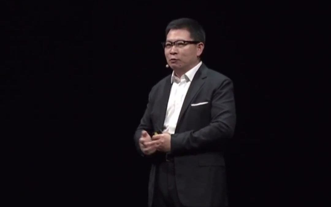 余承东称问界m5 ev遥遥领先