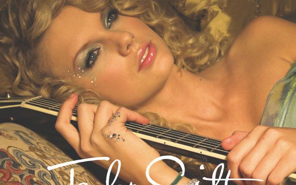 泰勒·斯威夫特《teardrops on my guitar》现场