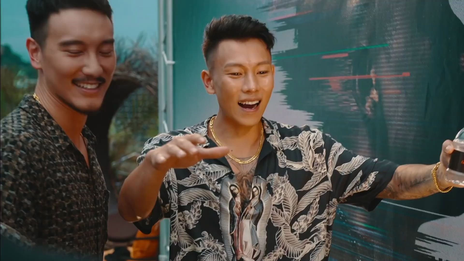 12 ] 瘦子e.so新專輯outta body派對 dizzy&sunny帶大家一起去玩