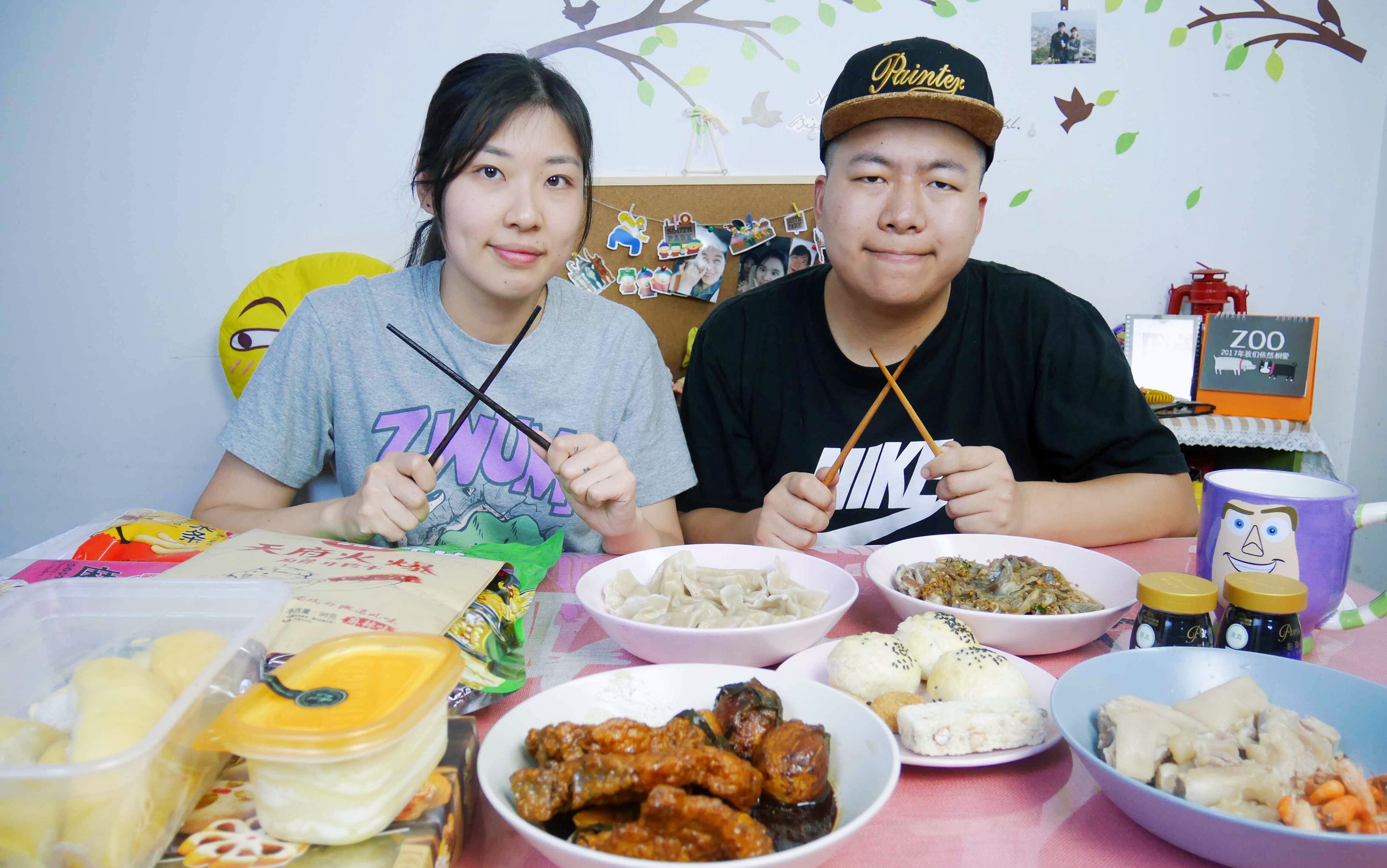 【大胖和软软】胖爸美食2 四川零食 榴莲盒子 金腰榴莲!