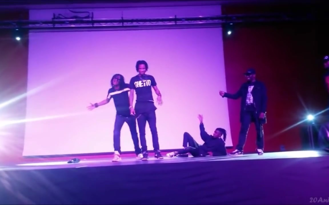 【LES TWINS】变态哥哥教你做人|Laurent Freestyles MY Top 10哔哩哔哩bilibili