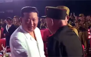 Télécharger la video: 金正恩花高价购买奔驰送朝高官不选我国红旗汽车？原因无奈又心塞