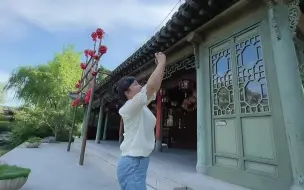 Video herunterladen: 一招教会你，交代场景怎么拍