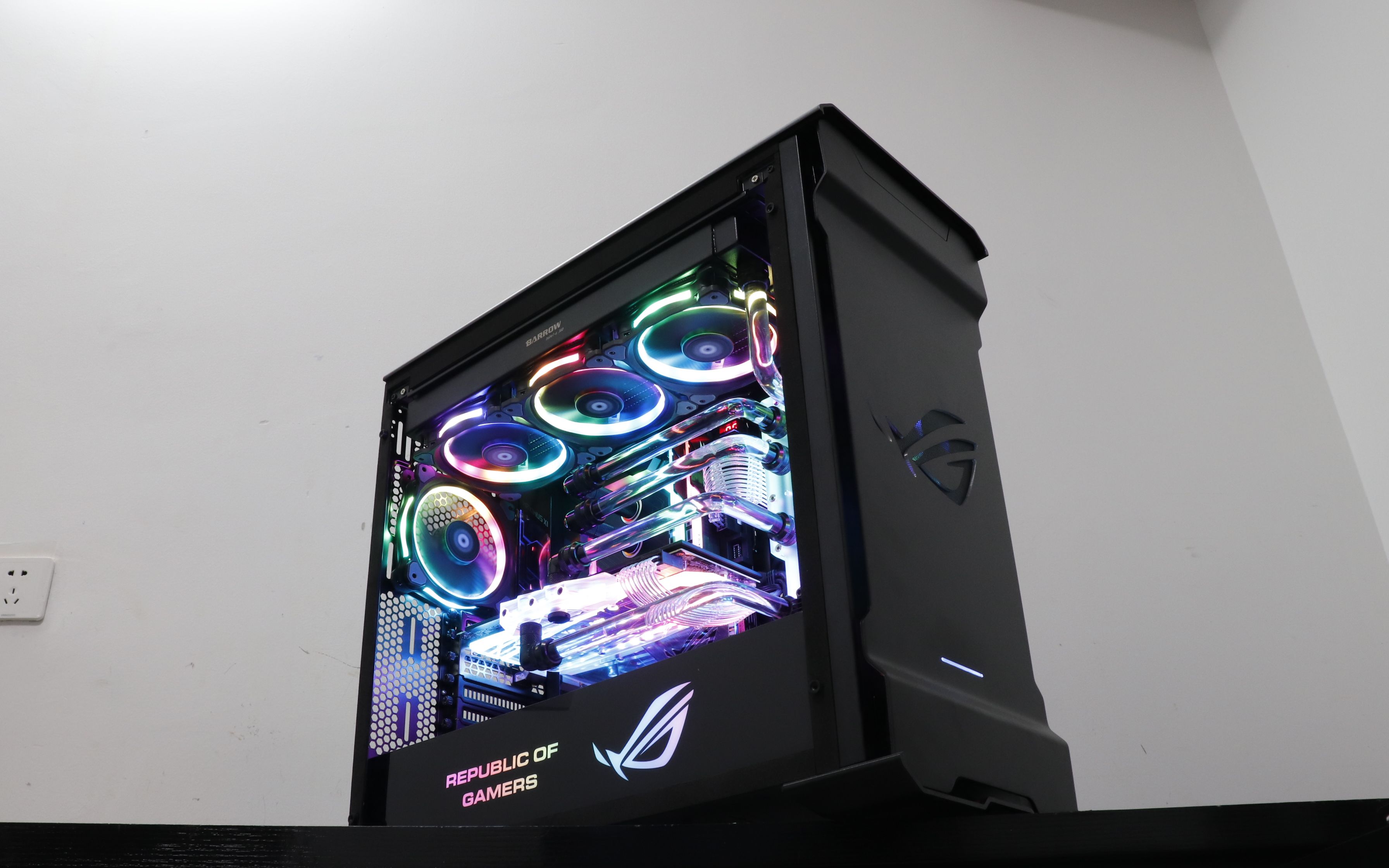 追風者515分體水冷電腦主機,i9 9900k 技嘉rtx2080ti玩家國度主題rog