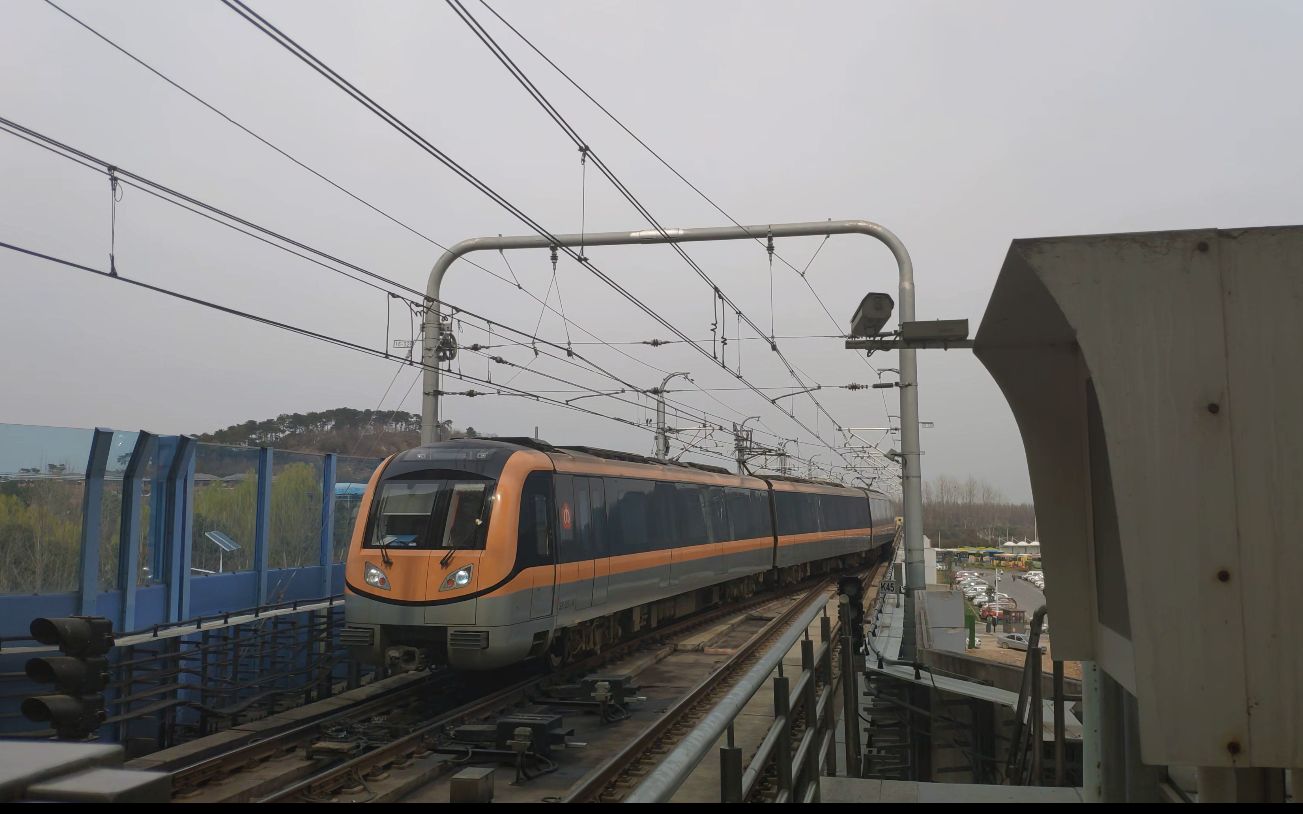 南京地铁s8线 金牛湖站 站后折返