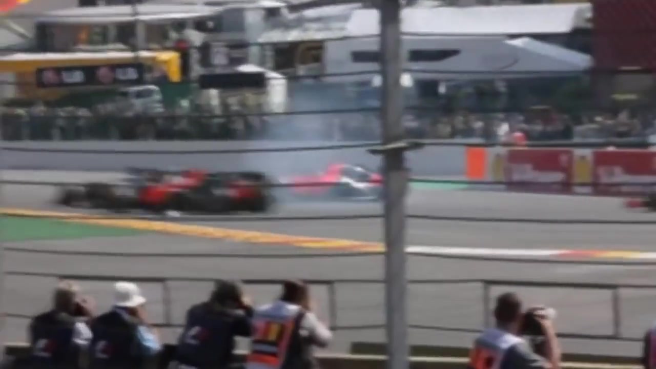 [图]【F1车手马尔多纳多花样事故集锦】Maldonado Crash Compilation