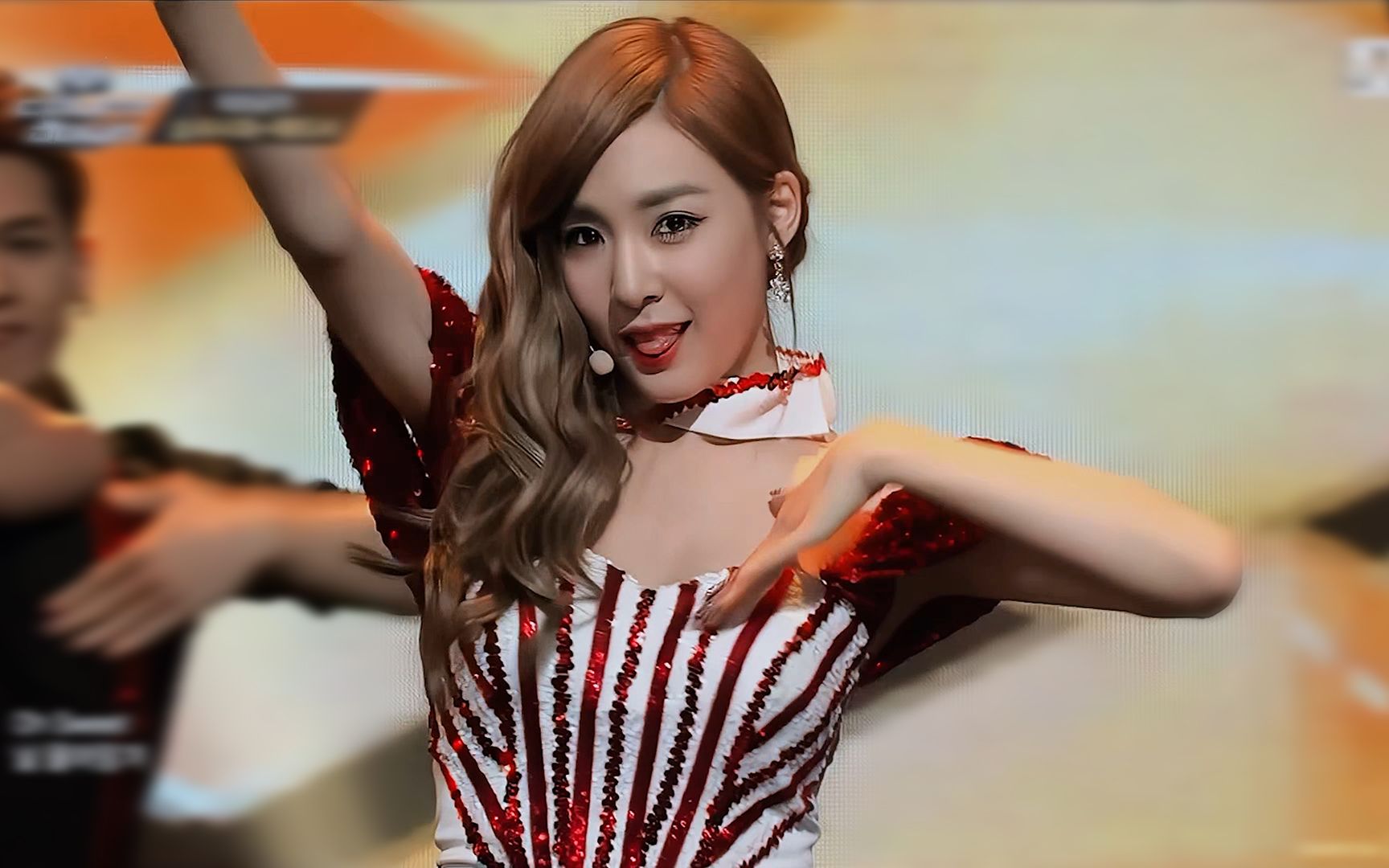 [图]【4K60帧】TTS - Adrenaline(140918 Mnet Mcountdown)