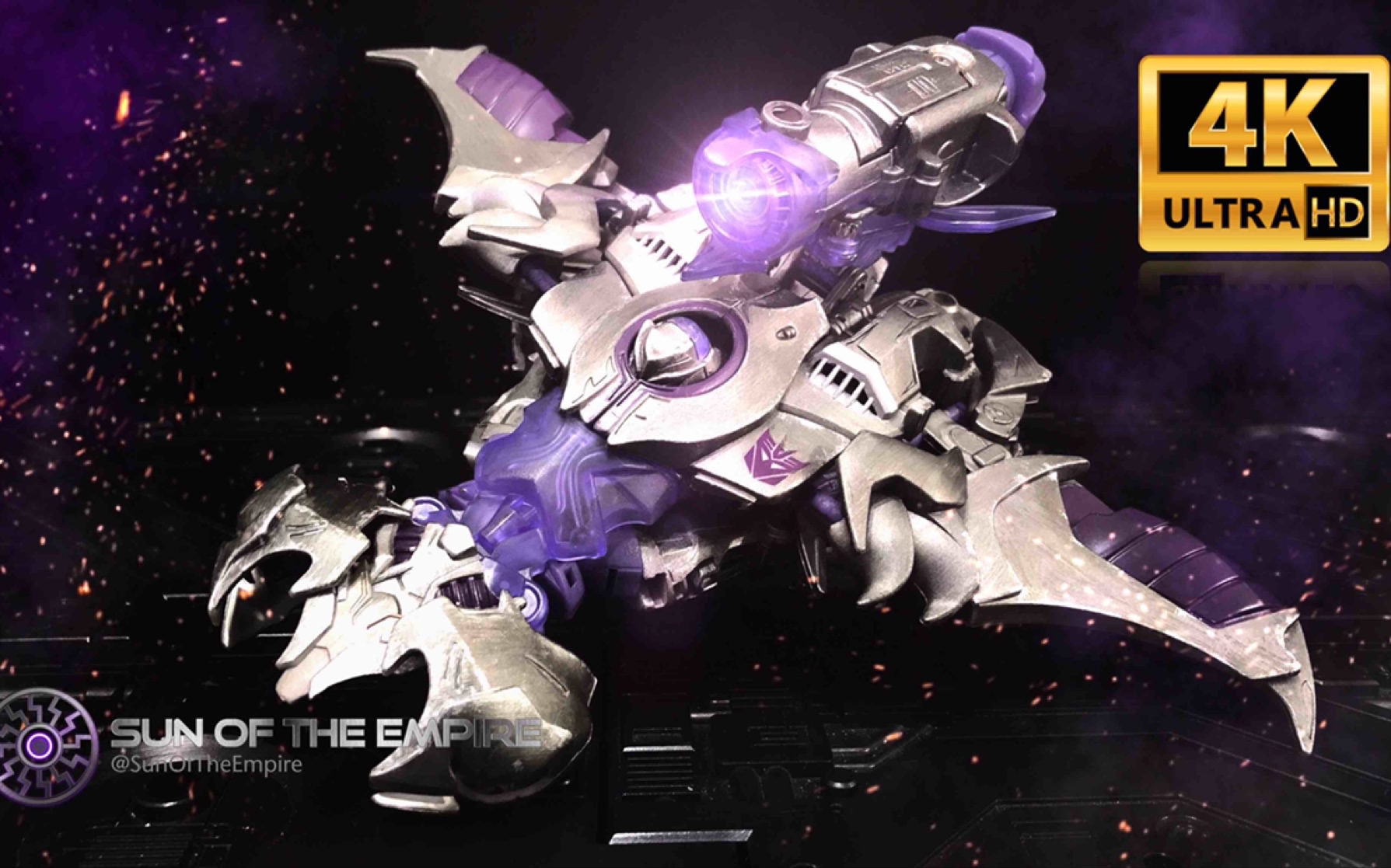 [图][SimplyTransform 65] Transformers Prime - Voyager Class - Megatron威震天