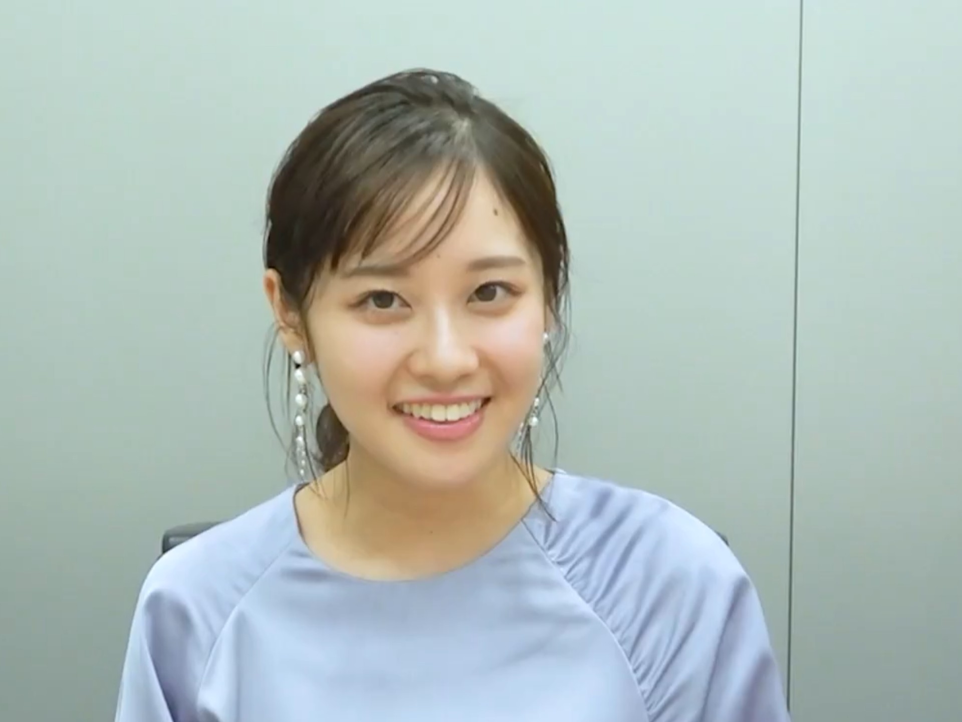 在line音乐听100次送壁纸,听500次抽亲签