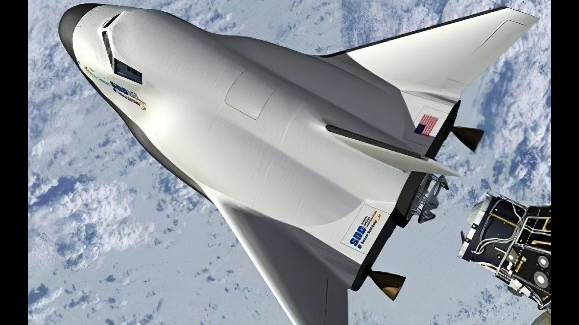 未来太空战机的鼻祖 ,可往返太空与地球之间的第一款"轨道轰炸机"诞生