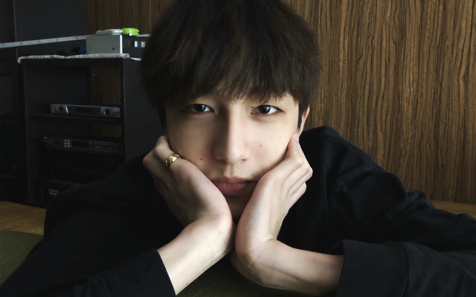 哈哈哈哈 彬神开嗓了 不错不错