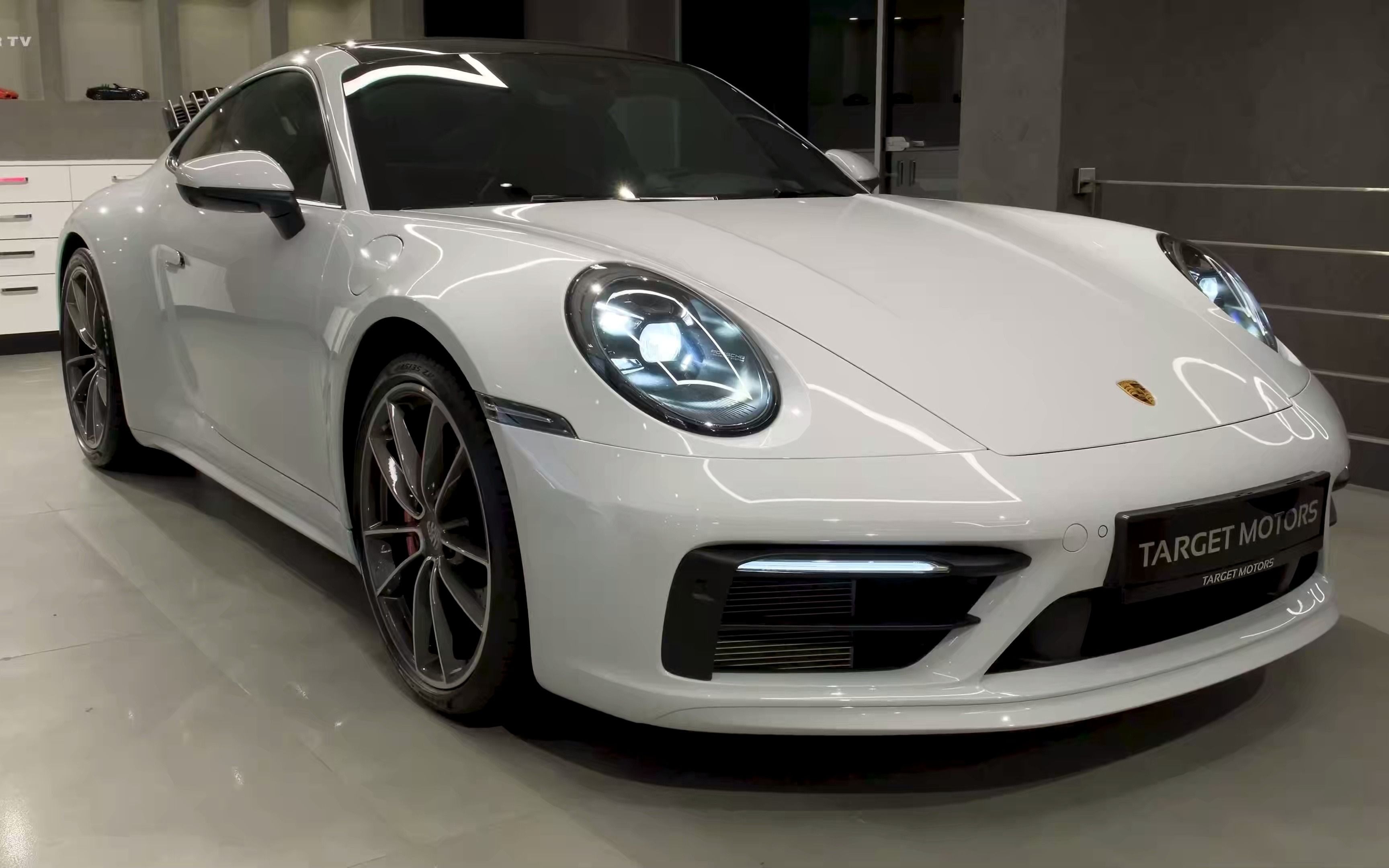 2021款 保时捷911 carrera 4s!