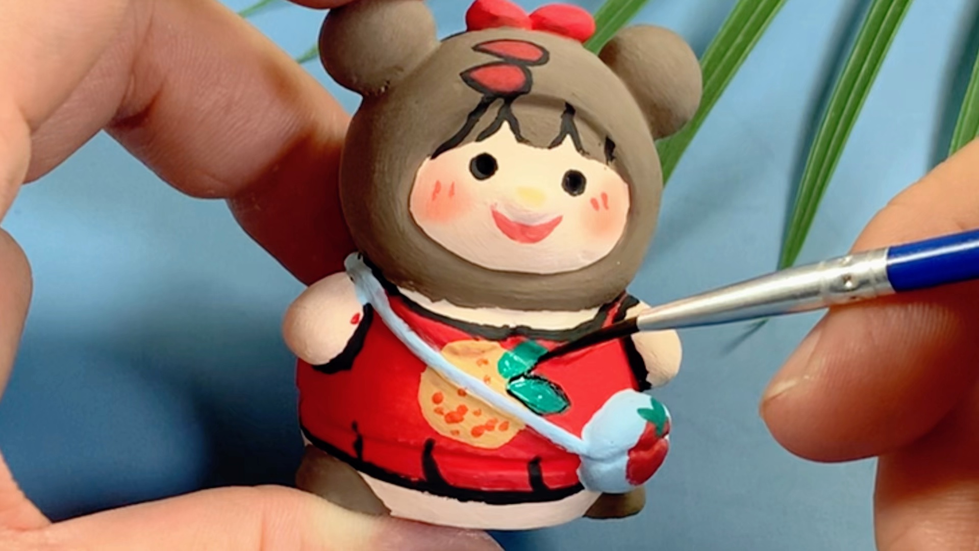 百变石膏小熊—可爱小女孩#石膏娃娃 #手工diy #治愈系 #手绘