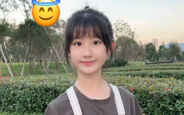 熙熙_张熙唯:love me手势舞