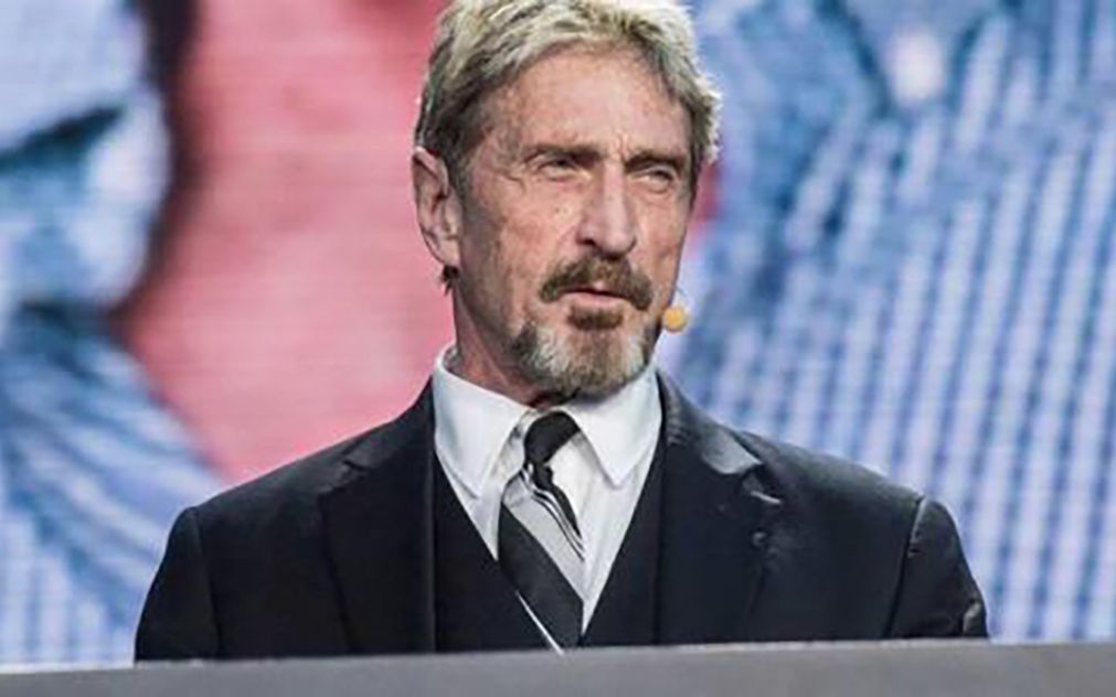 McAfee创始人彪悍人生:涉嫌谋杀潜逃 又因逃税被捕哔哩哔哩bilibili