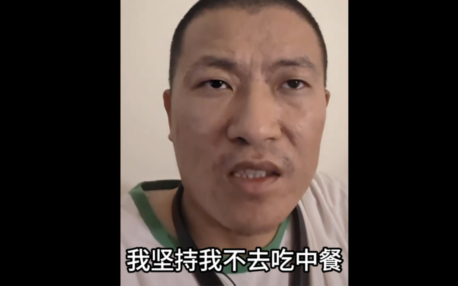 甜甜圈王伟恒被美国教育后,嘴还是那么的硬,对美国还是抱有幻想!-爱国青年刘战神-爱国青年刘战神-哔哩哔哩视频