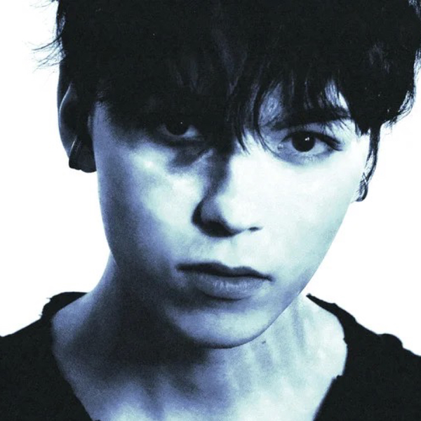 SEVENTEEN セブチ バーノン BLACK EYEプレミアムフォト02 SEVENTEEN セブチ バーノン BLACK EYEプレミアムフォト02