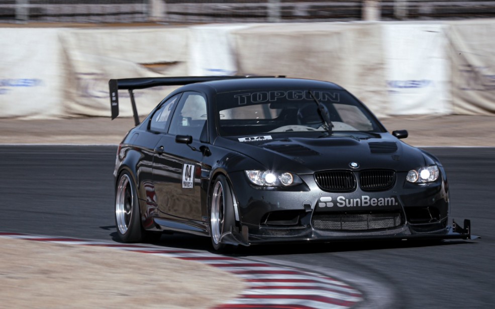 筑波赛道 59秒351 宝马 e92 m3 手动(mt) 400hp 1400kg a050m 295/30r