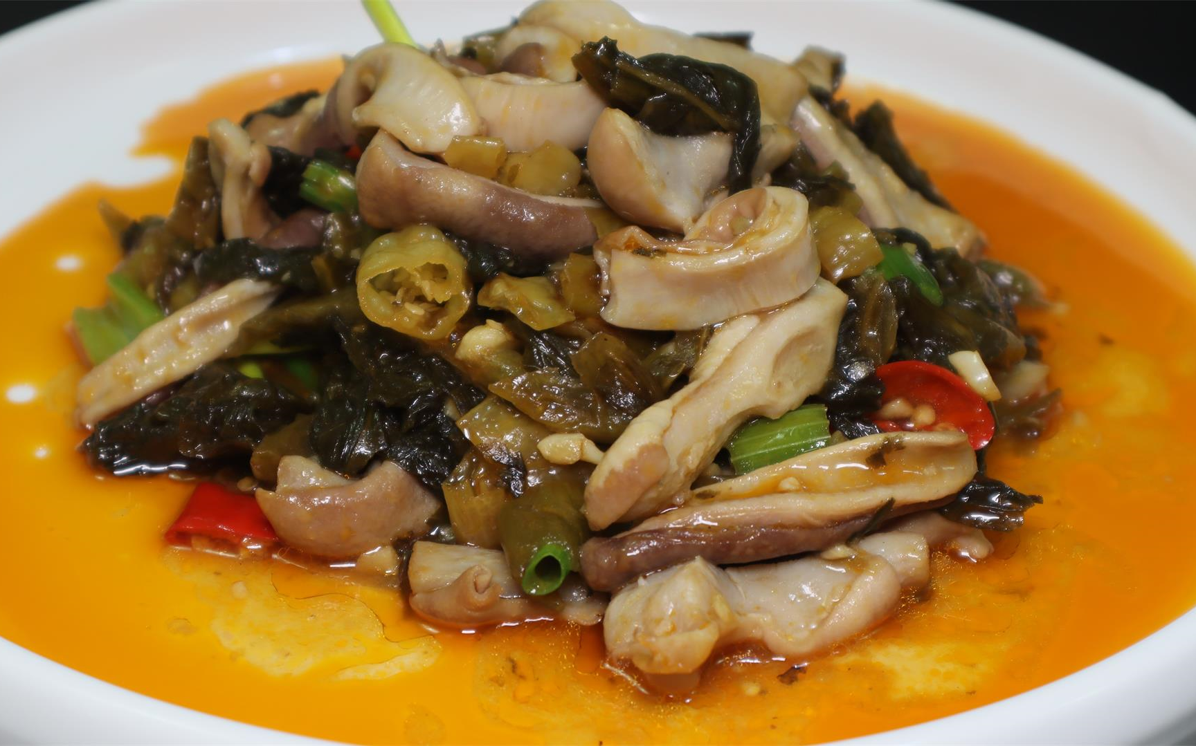 教你做酸菜炒脆肚,酸辣爽口,超级下饭