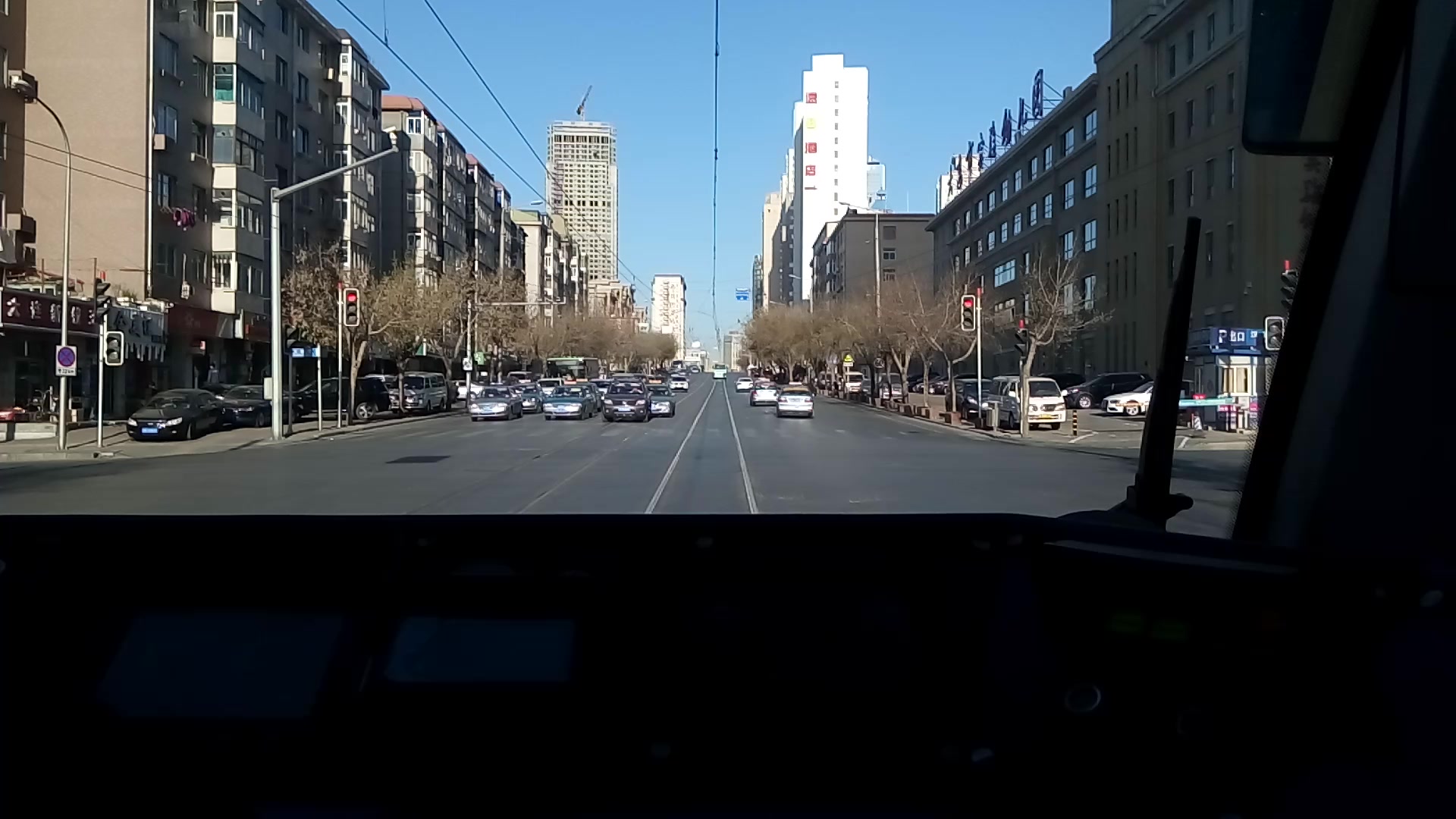 大连有轨电车201路大同街北京街前方展望