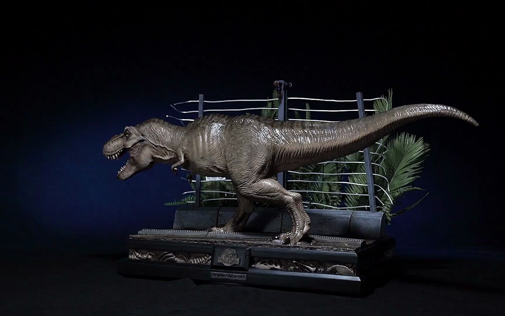 侏罗纪公园霸王龙雕塑