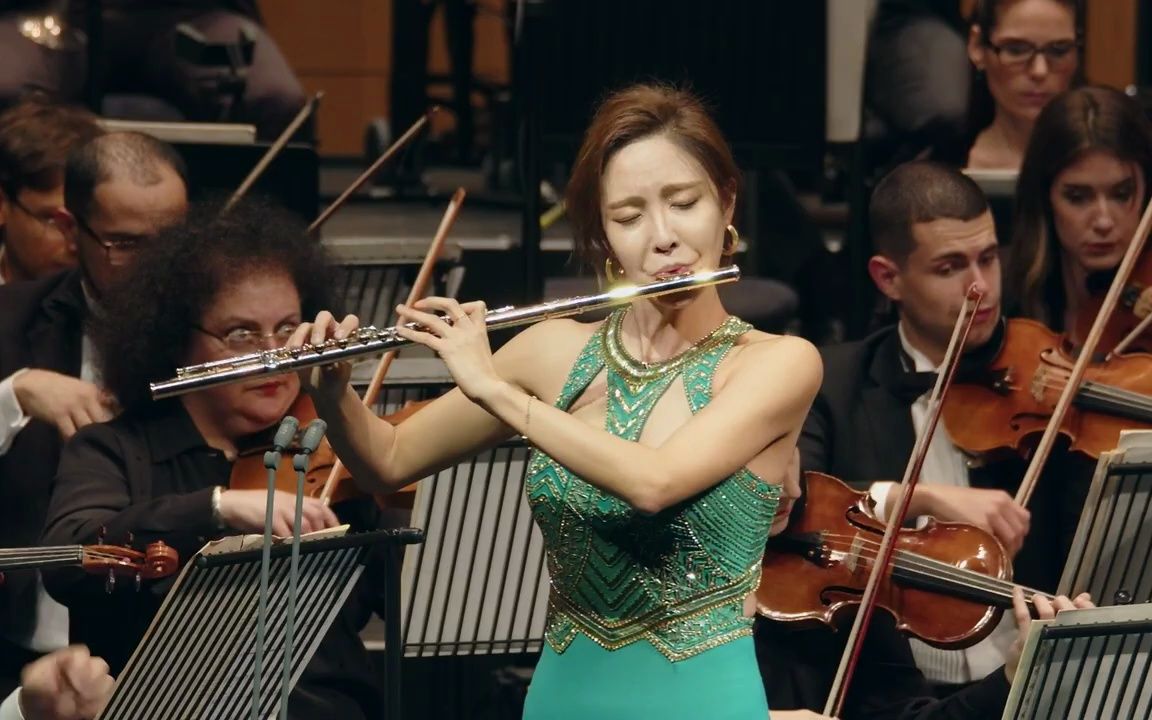 "韩国长笛女神的精彩演绎"崔娜静演奏阿列克谢·肖尔《长笛协奏曲》