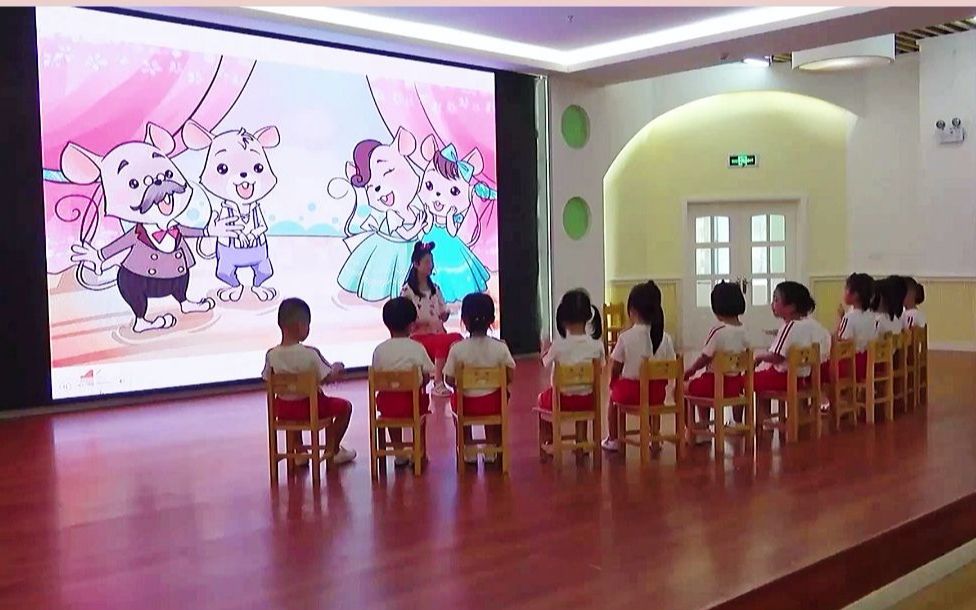 [图]幼儿园优质公开课：中班音乐韵律游戏《小老鼠的邀请》#幼儿园公开课#幼儿园#幼儿园优质课#幼儿园优质公开课#幼儿园优秀公开课