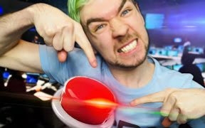 [图]Jacksepticeye| 你会选择按下这个按钮吗？ 第4集 最聪明的人！