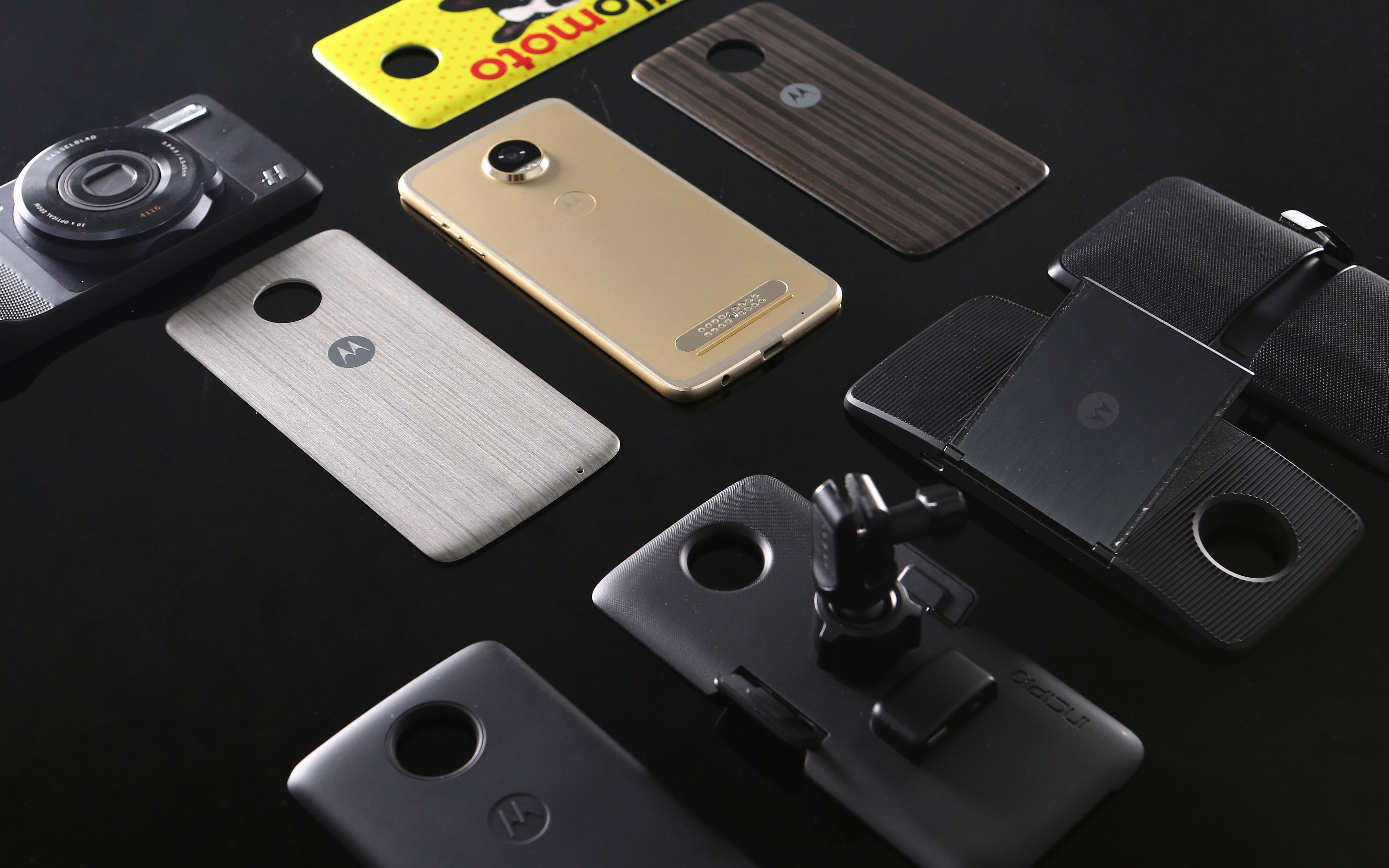 【mclabs】回归搞机真正的乐趣 moto z2 play 真机 模块上手体验