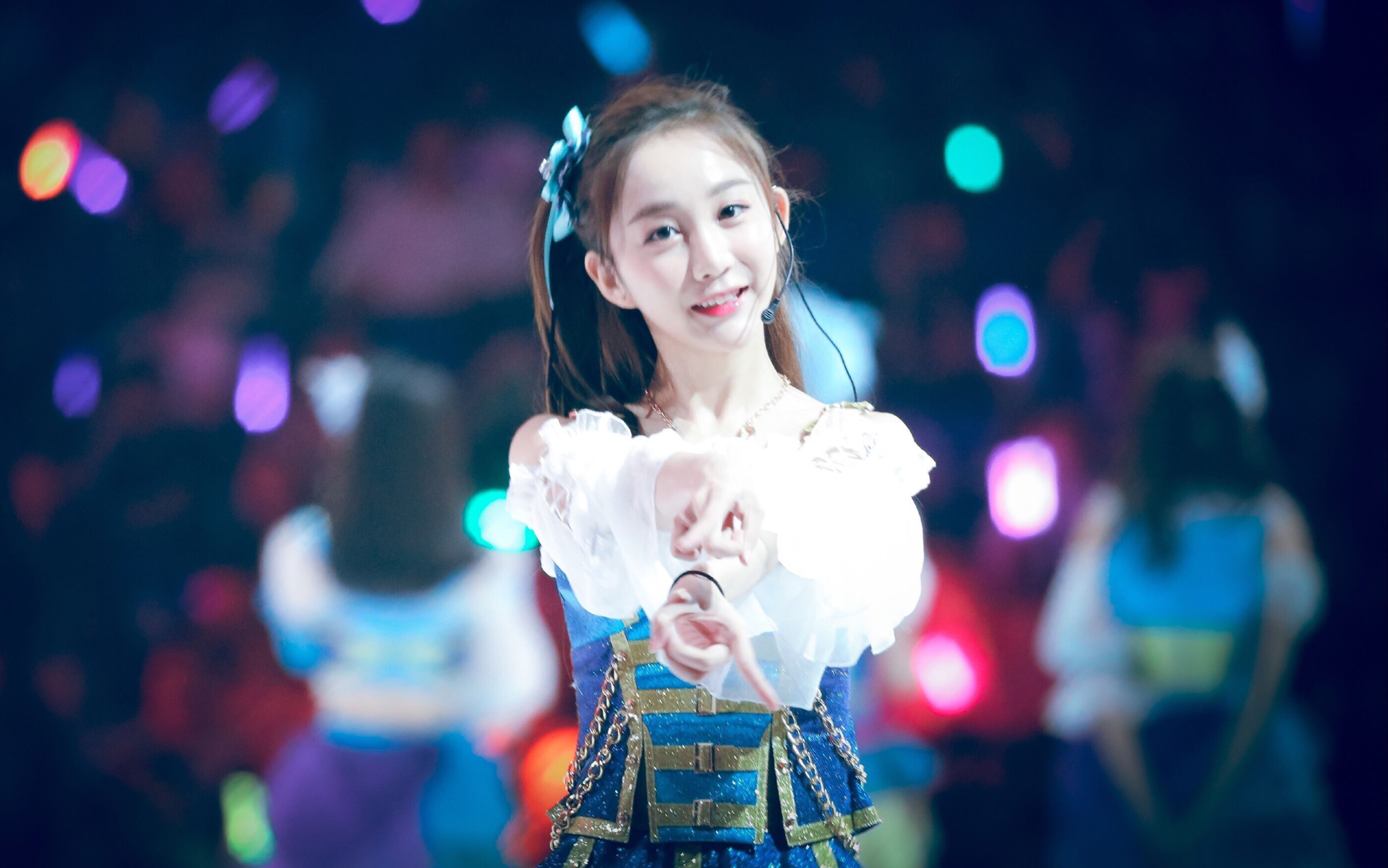 【snh48】前xii队长唱《给未来的我们》哭绷了呜呜呜