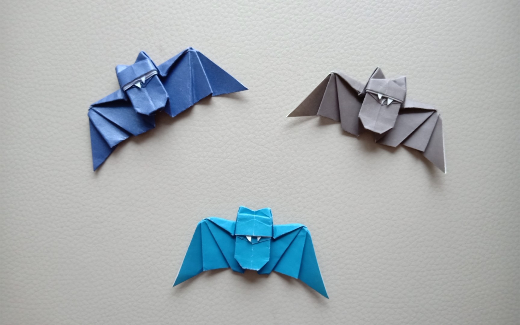 手工折纸——蝙蝠 这么简单的小蝙蝠有点凶又有点可爱是怎么回事