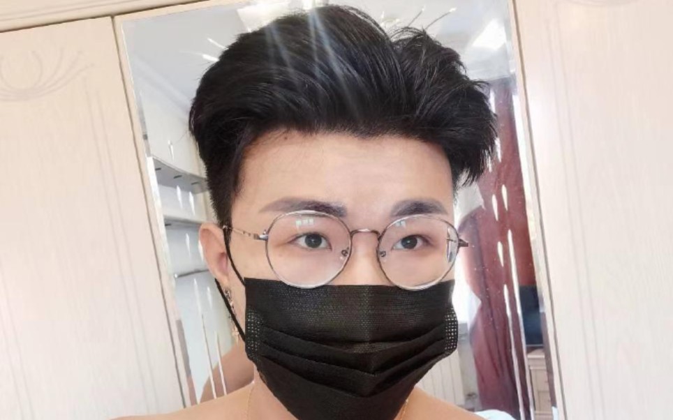 俄罗斯肥队里维学长超进化 俄罗斯鬼头人 贴帅啦