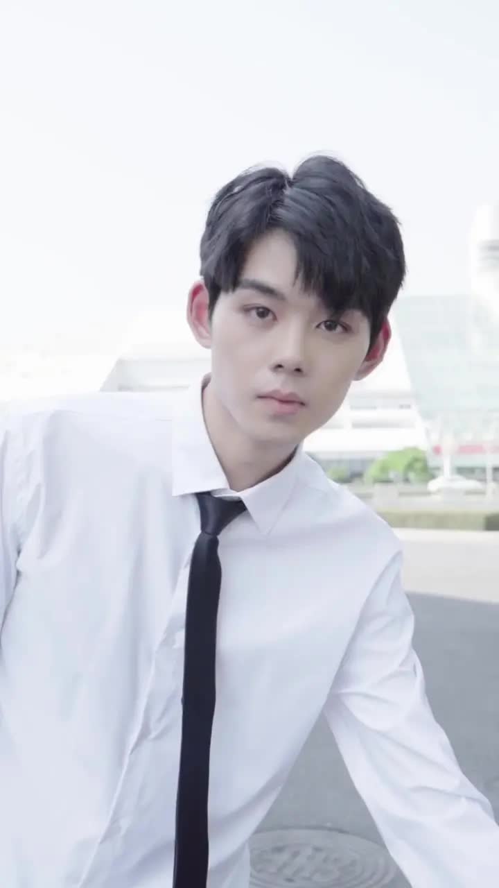 hi 你的子林学长上线啦