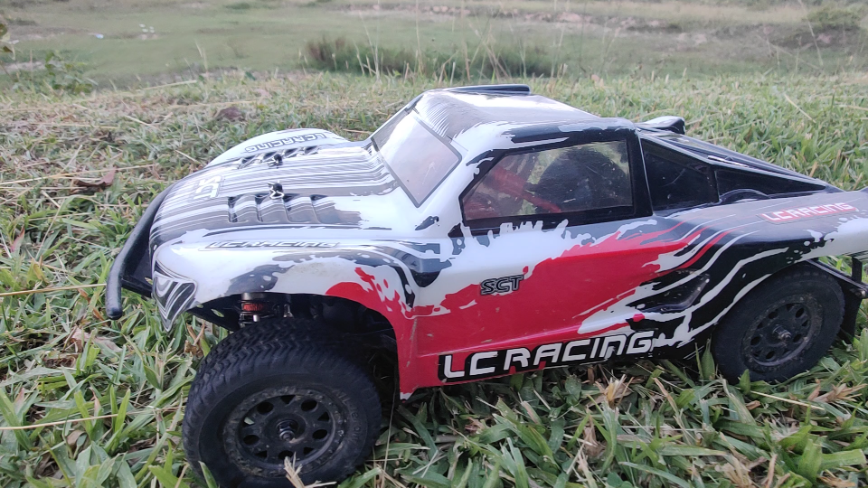 rc短卡lc短卡1比14车草地狂飙
