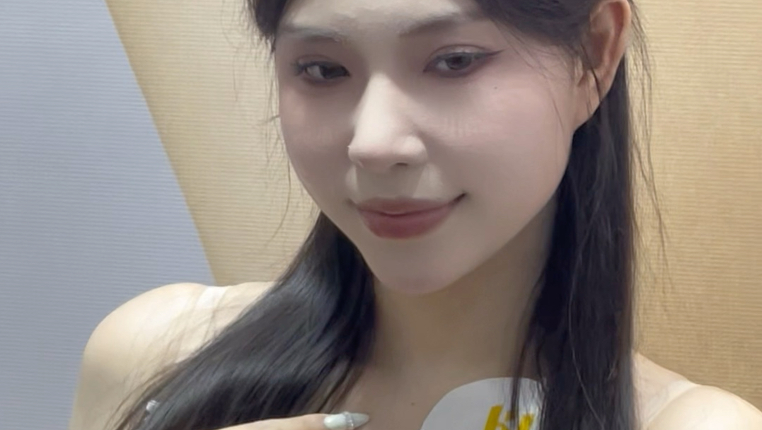 2026年深圳内衣展美女模特展台（正常内衣服装展示，无任何不良引导）