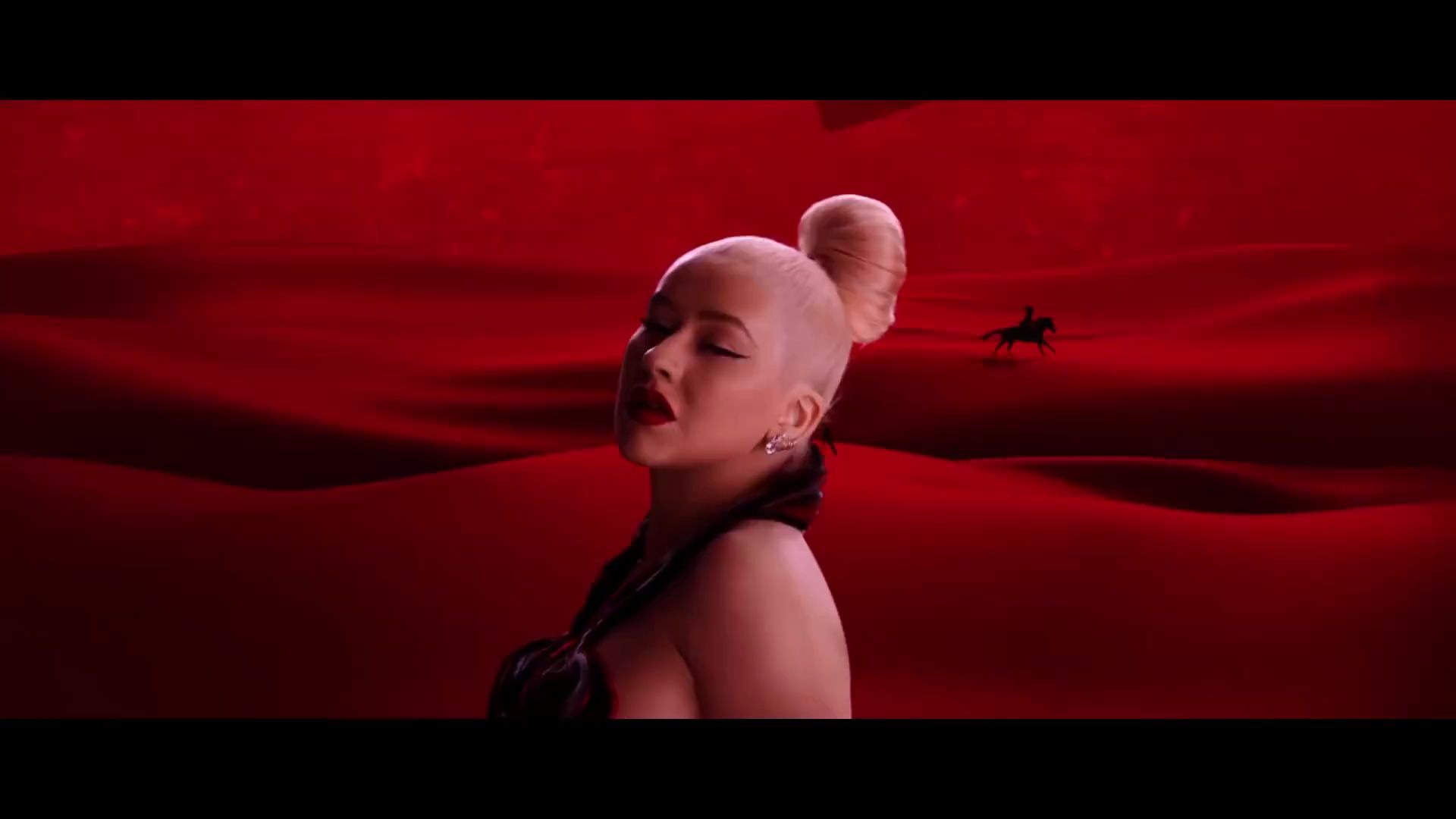 [图]迪士尼真人电影 《花木兰》主题曲完整版MV公开——Christina Aguilera《Loyal Brave True》