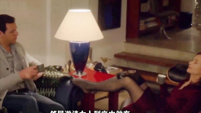 老外这黑丝你顶得住？在线观看