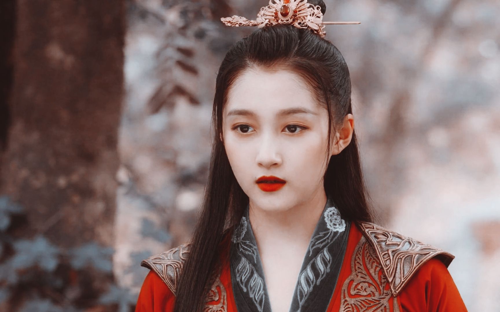 【舔颜向】关晓彤,赵丽颖,热巴,谁的红衣惊艳了你