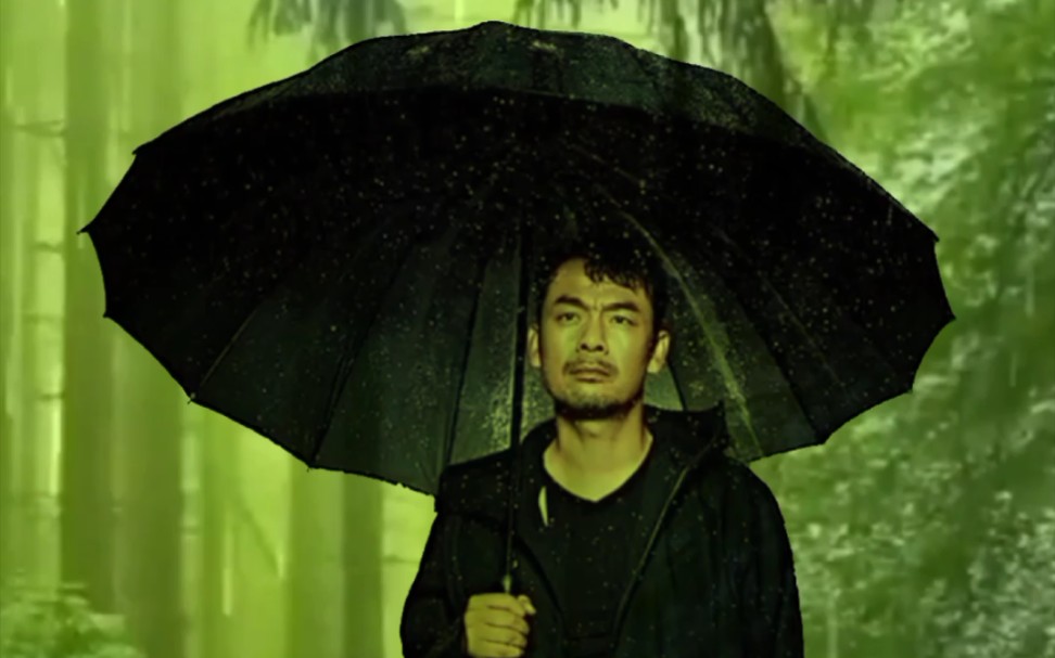 风雨中艰难前行的男人,更需要一份爱!7815