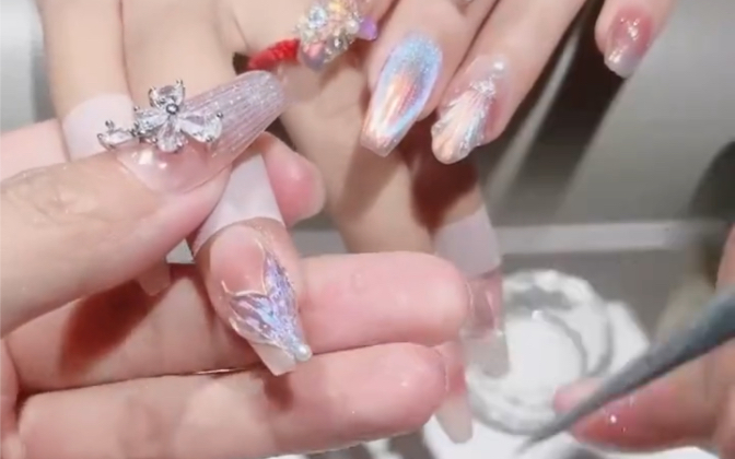 梦幻仙气人鱼尾美甲教程