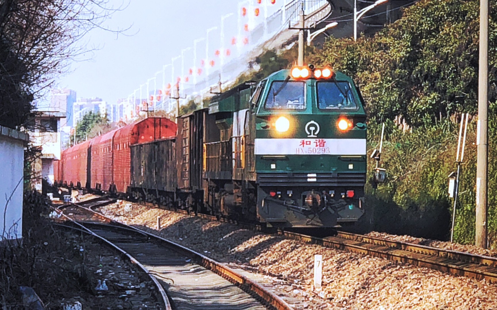 中华门站拍hxn5型机车