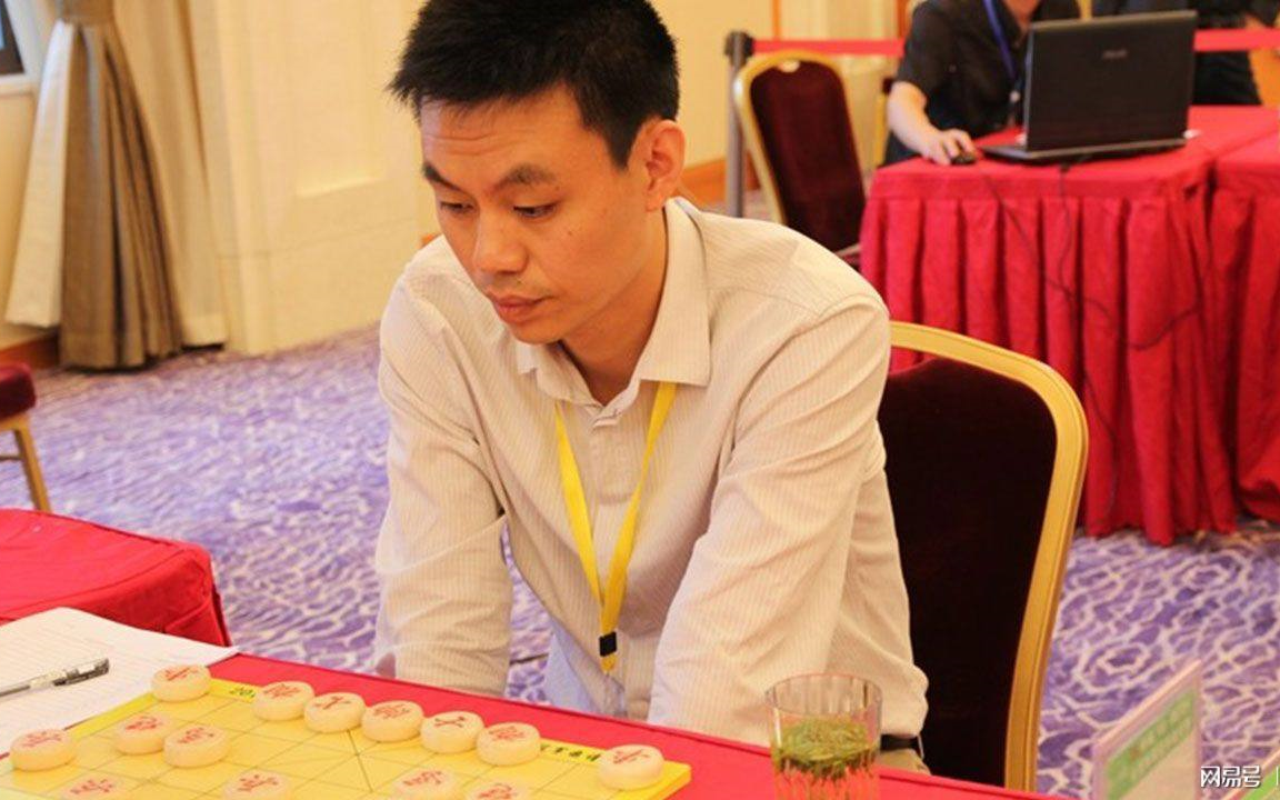 [图]许银川讲棋专辑，精彩值得收藏（不断更新）：赵鑫鑫先负许银川，王天一先胜孙勇征，许银川胜吕钦，碧桂园战胜陶汉明等