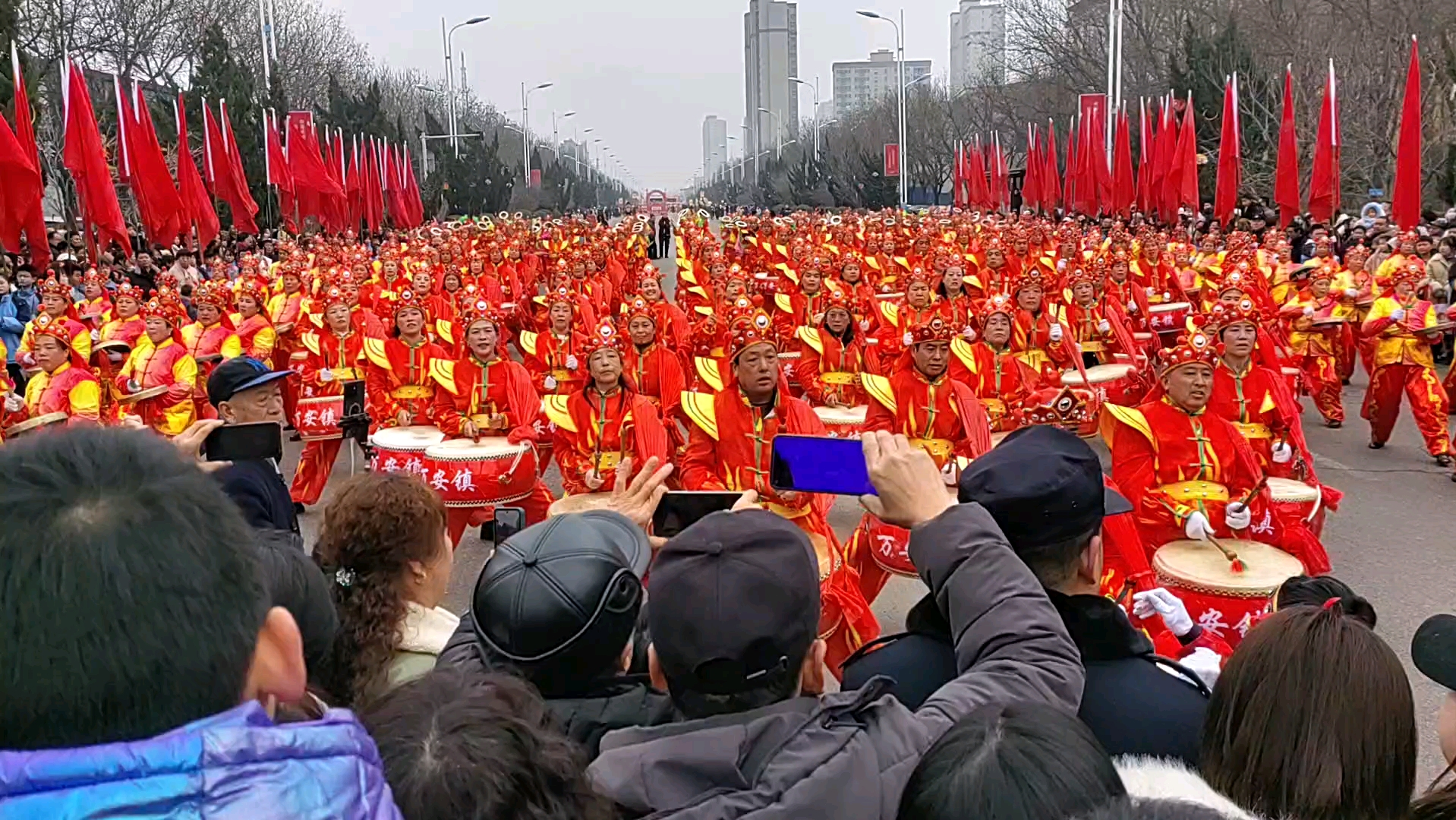 [图]华夏根祖圣地 最美老家洪洞 洪洞县正月十五闹元宵 万安镇威风锣鼓表演