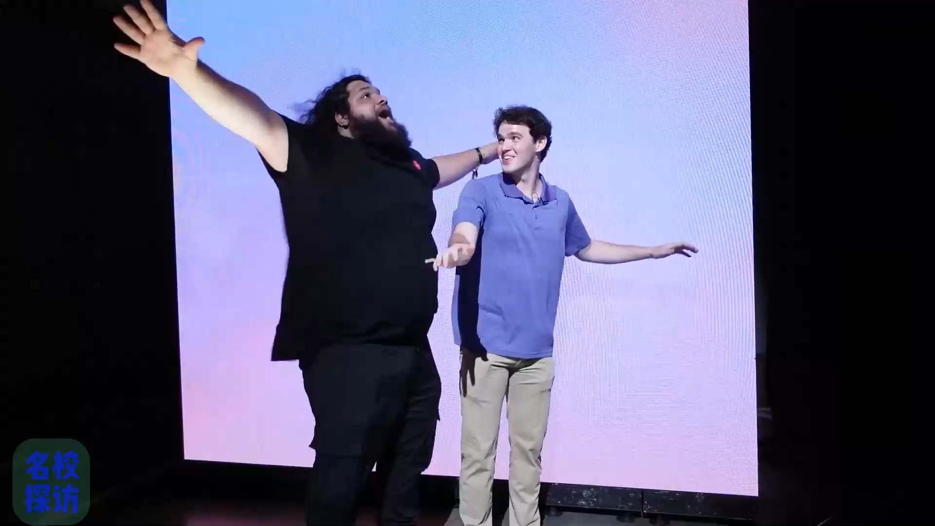 32.奥利维亚·罗德里戈邀请我参加她的音乐首演