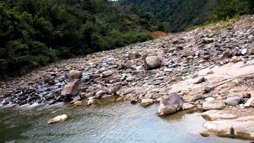 贺州市八步区桂岭镇桂开村黄观