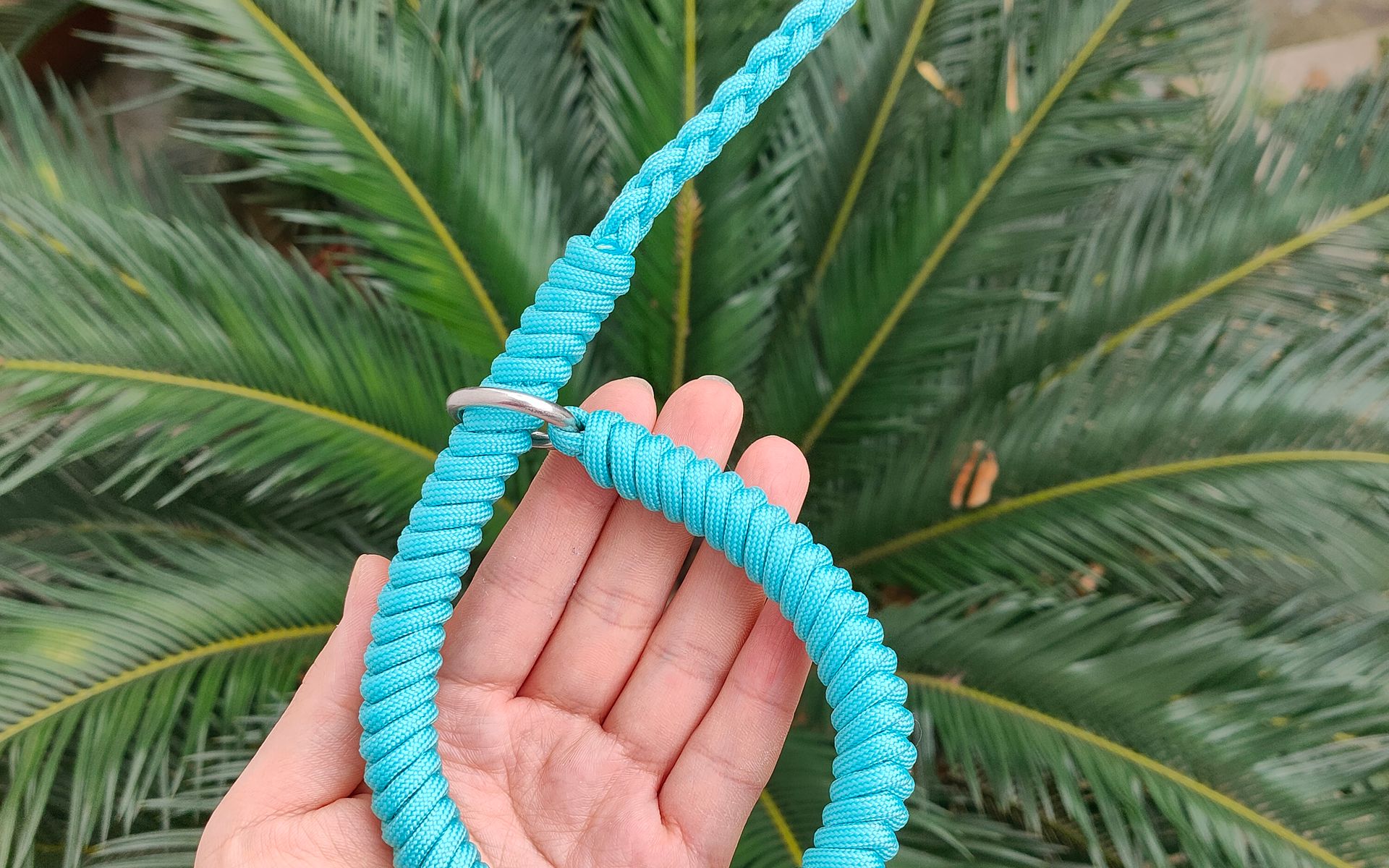 相机失手绳相机腕绳挂绳编法分享