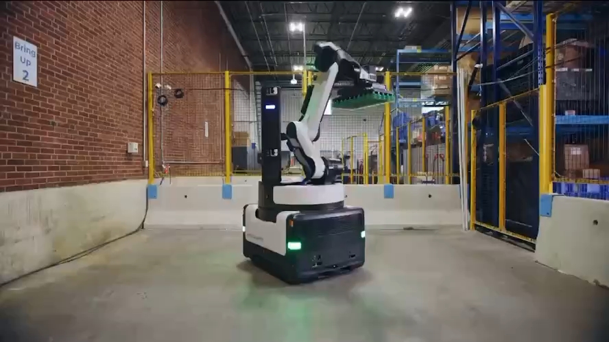 高度复杂的人形机器人