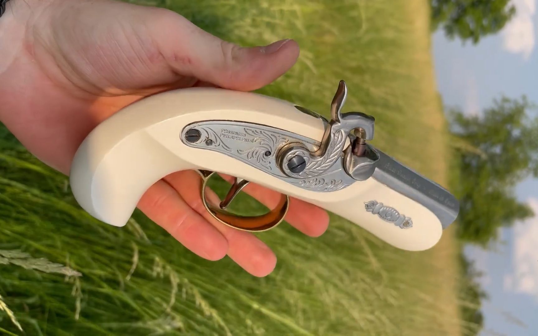 【男人减速带】"德林加" 手枪